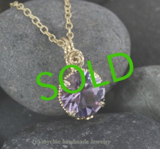 ワイヤーラップ ジュエリーペンダント(wire wrapped pendant